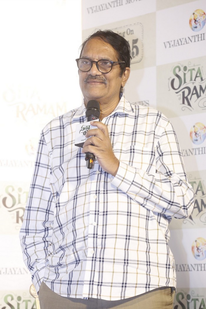 Sita Ramam Trailer Launch